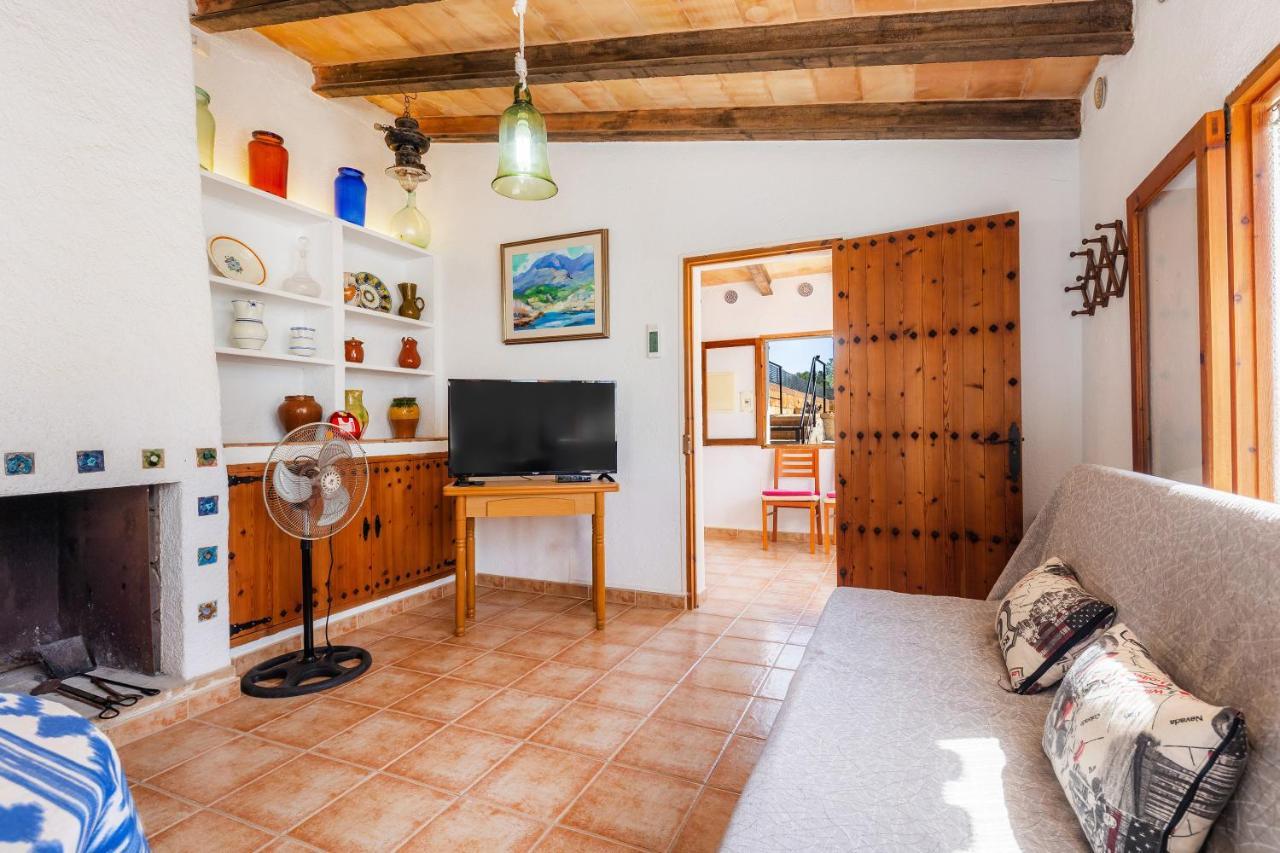 Villa Sa Casa Des Pintor Miquel Vives 213 Cala Bona  Esterno foto