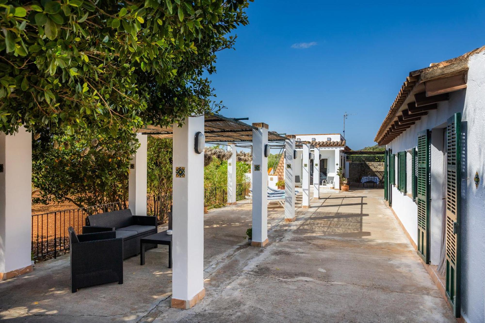 Villa Sa Casa Des Pintor Miquel Vives 213 Cala Bona  Esterno foto